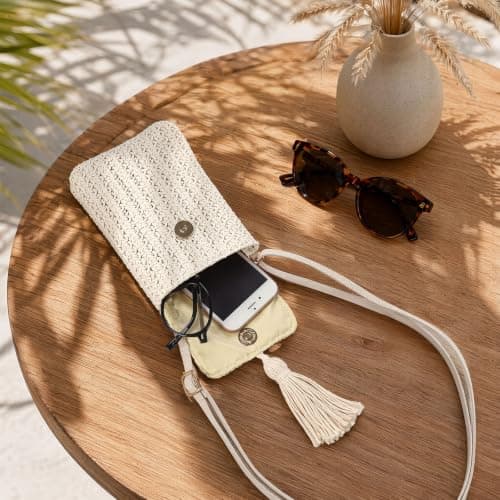 Dooaqiin Womens Small Straw Crossbody Phone Bag Bohemian Woven Cellphone Pouch with Tassel Adjustable Strap Summer Beach Holiday Handbags — view 4