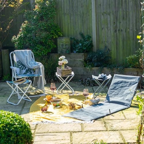 Harbour Housewares Folding Stool - Grey - Pack of 1 - Canvas Camping Stool Adults Small Portable Lightweight Outdoor Foldable Garden Seat for Fishing, Travelling, Picnics — view 2