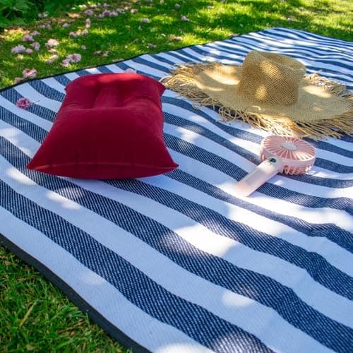 TRIXES Inflatable Pillows 4-Pack, Navy & Burgundy - Lightweight Pillows — view 3