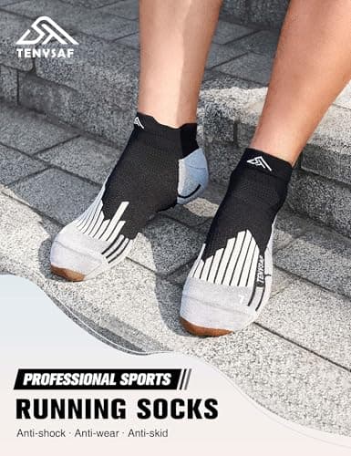 Lounwee Compression Low-Cut Running Socks: 2-zone Target Support for Muscle — view 2