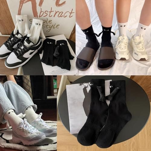 LPMXYW 2 Pairs Magnetic Socks Hand In Friendship Special Gifts for Women Men Holding Hands Hold Funny Magnet Novelty Socks(Black,White), M-XL (202371137UKDZL) — view 2