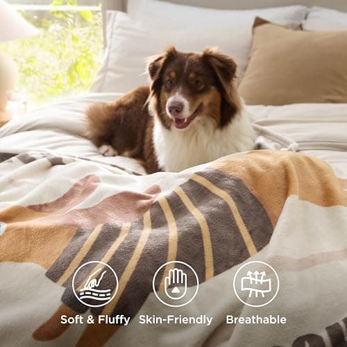 Bedsure Fleece Dog Throw Blanket - Dog Blanket Gifts For Dog Lovers, Soft Cozy Throws for Bed Single Size, Khaki, 130x150cm — view 6