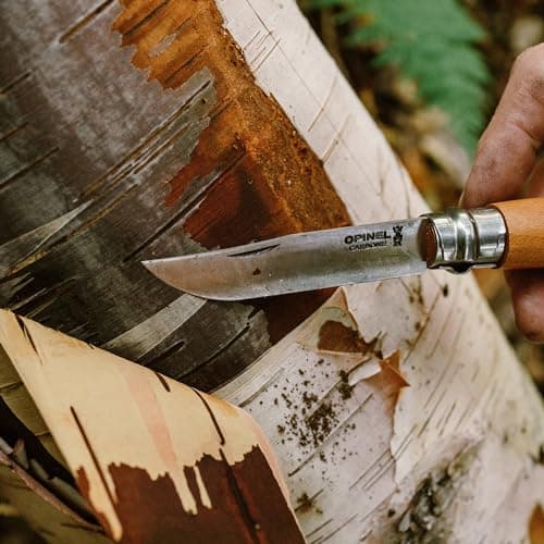 Opinel Lock Knife Carbon No.7 - Beech Wood Handle — view 5
