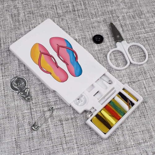 Azeeda 'Summer Sandals' Mini Travel Sewing Kit (SE00040040) — view 2