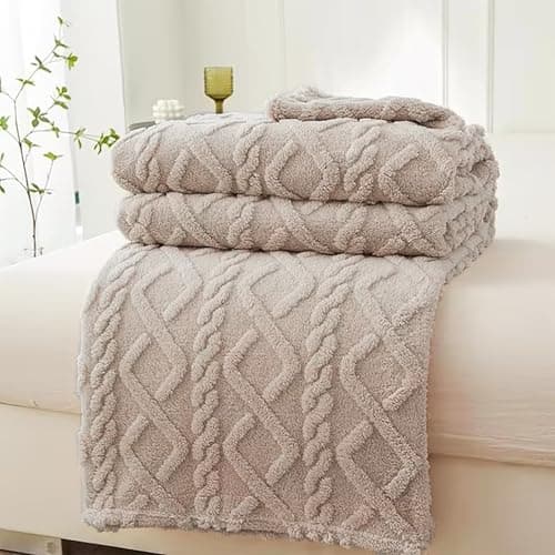 VANJOROY Fleece Blanket Throw for Sofa and Bed,400 GSM Lightweight Blanket, 100% Microfiber Fuzzy Soft Warm Cozy Fluffy Khaki Throw for Chair Couch Travel..127×152cm, khaki