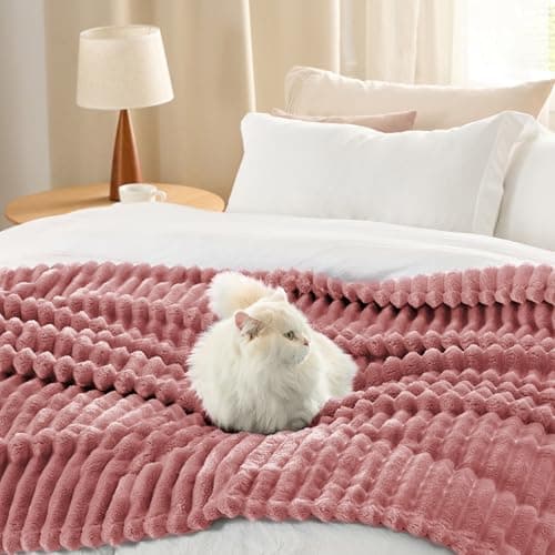 Bedsure Fleece Throw Blanket for Sofa - Fluffy, Brick Dust, 130x170 cm — view 3