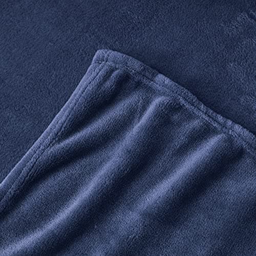Aisbo Navy Blue Throws Blanket for Sofas - Single Fluffy Blanket Bed Throw Fleece, Warm Soft Flannel Blanket for Couch, 130x150cm Navy — view 6
