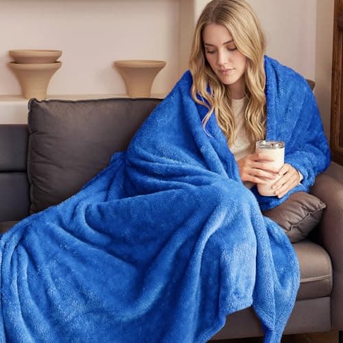 Exclusivo Mezcla Large Plush Fleece Blanket for Sofa Couch, Cobalt Blue — view 2