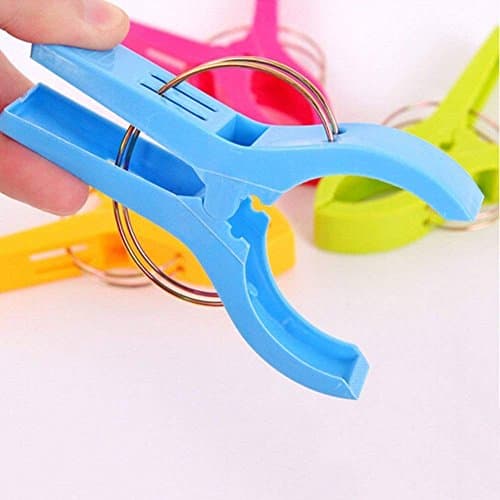 4 pcs Beach Towel Clips, URAQT Towel Pegs, Large Towel Clips and Bright Color Plastic Quilt Clips for Sunbeds, Sun Loungers, Pool Chairs, Laundry and More — view 6
