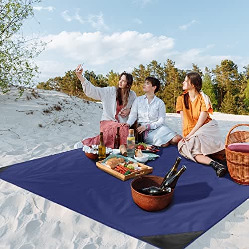 Odoland Hiking Blanket 180 x 160 cm Pocket Blanket Waterproof Heatproof Sandproof Thin Ground Sheet - Lightweight Foldable Beach Mat for Outdoor Camping, Travel, Hiking, Picnic for 2-4 People — view 6