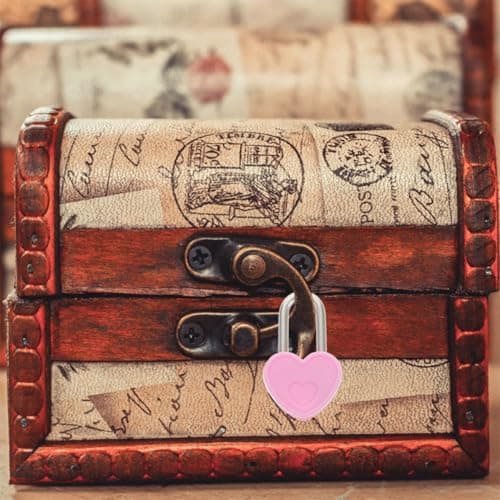 SHERCHPRY Small Alloy and Plastic Travel Locks with Keys 20 Sets of Mini Heart Shaped Padlocks with Safety Features for Suitcases and Bridge Use Gift for Couples — view 5