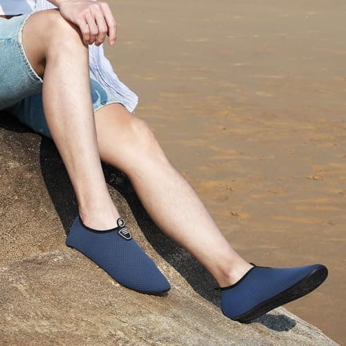 gitzing Water Shoes for Women Men Beach Quick-Dry Swim Aqua Socks Breathable Barefoot Shoes for Beach Surfing Driving Pool Yoga Travel(Blue,43 EU/9 UK) — view 2