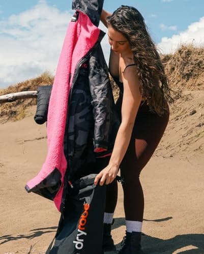 Dryrobe Travel Compression Bag - Large Compact Waterproof Bag for Travel & Sports Storage - Wet Bags for Swimming/Surfing/OCR - Stuff Sack for Wet Clothes with Roll Up Closure - 33 L - Black — view 6