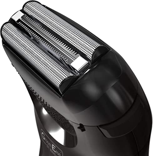 Wahl GroomEase, Groomease by Wahl Travel Shaver, Light Portable Shavers, Ideal for Gym and Travel, Compact Design, Travel Lock Function, Durable Foil Guard, 3-Cut System for Smooth Shaving — view 3
