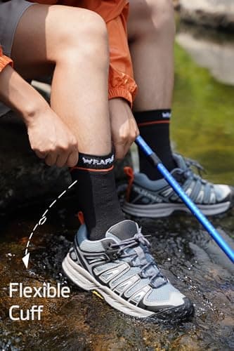 WRAP ME Waterproof Hiking Socks for Men & Women, Thick Merino Wool Lined — view 3