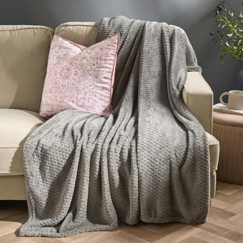 Dreamscene Fleece Throw Blanket for Bed, Soft Cosy Warm Honeycomb Waffle Throws for Sofas Couch Lightweight Faux Fur Fleece Blanket Travel Double Bed Throws, Mid Grey - 150 x 200cm — view 2