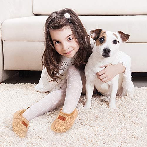 Dream Bridge Kids Sherpa Fleece Slippers with Anti-Slip Sole for Boys Girls Beige,5.5/6 UK Child — view 3