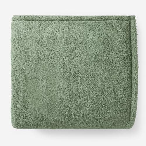Brentfords Teddy Fleece Throw Blanket for Sofa, Super Soft Warm Cosy Large Blanket for Bed Lightweight Plush King Size Bed Throws Travel Blankets, Green - 200 x 240cm — view 3