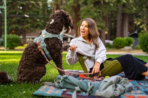 Crazy Creek HEX 2.0 Original Chair for Camping, Stadium Seating & More, Comfort on All Terrains, Adjustable Straps, Compact Design, Water-Resistant,Olive/Slate — view 6