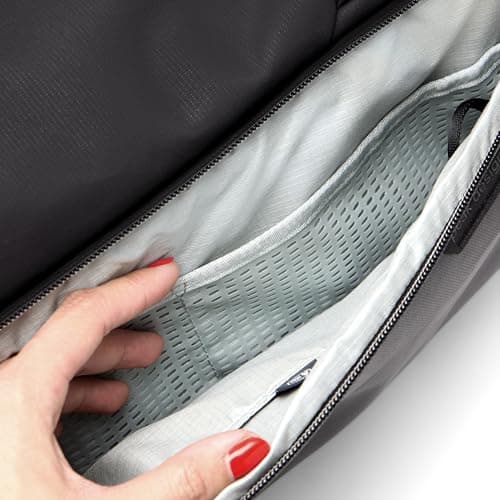 Peak Design Travel Duffel 50L, Black, Extra-Wide Single Zip Access, Weatherproof Shell, 4 External Pockets, Fits Packing Cubes & Camera Cubes, Ideal for Weekend Trips, Versatile Duffel Bag for Travel — view 4