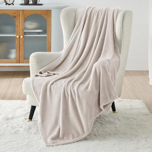 Bedsure Throw Blanket for Sofa - Flannel, Beige, 130x170 cm — view 2
