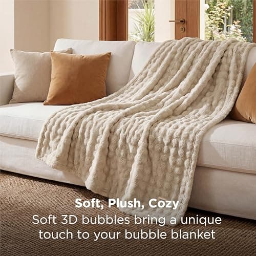 Bedsure Bubble Fleece Throw Blanket - Lightweight, Warm, Beige, 130x170cm — view 3