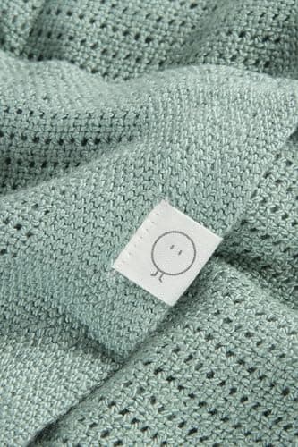 MORI Organic Cotton & Bamboo Cellular Muslin Blanket 70x100cm, Mint — view 3