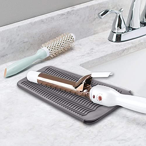 Heat Resistant Mat for Hair Straightener, Silicone Flat Iron Mat & Holder for Counter, Portable Travel Curling Iron Mat & Pocket for Hot Hair Styling Tools — view 6
