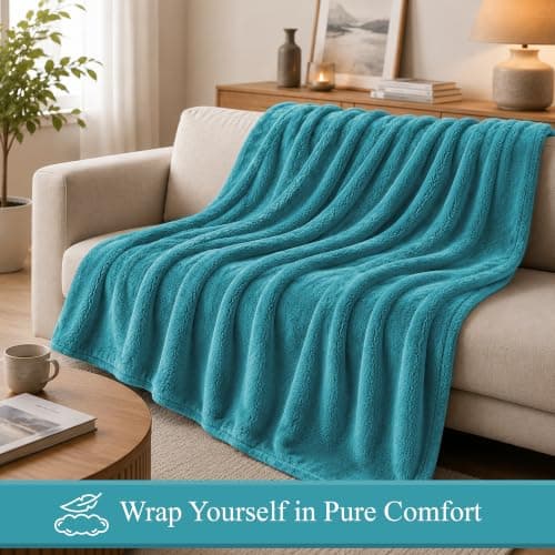 BedLooms Fleece Blanket Teal King Size 230x270 cm, Throws for Sofas and Bed — view 2