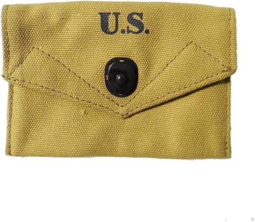 World War 2 Collection WW2 US First Aid Pouch Bag with Hook Army Equipment M1 Set M1943 Khaki — view 3