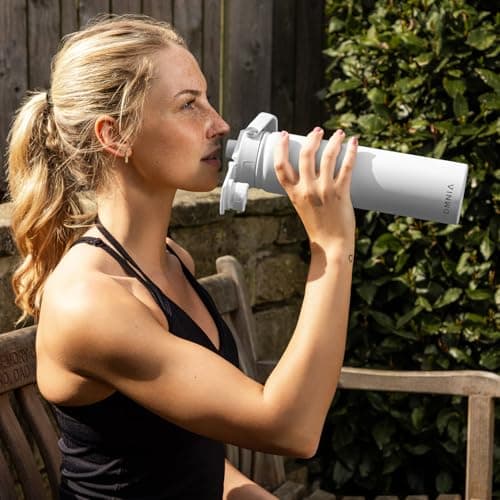 OMNIA NUTRIENTS Vacuum Insulated Stainless Steel Water Bottle, 2 Lids (Straw & Spout) Leakproof, BPA-Free, Reusable Flask Ideal for Travel and Outdoors (Stone Grey - 750 ml) — view 4