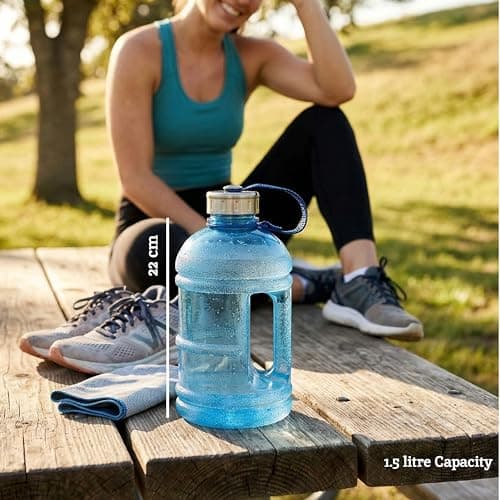 Premier Housewares Versatile Blue 1500ml Sports Drinking Bottle | Ergonomic Handle Sports Drinking Bottle For Gym | BPA Free Water Bottle For Travel | Spacious Water Bottle — view 2