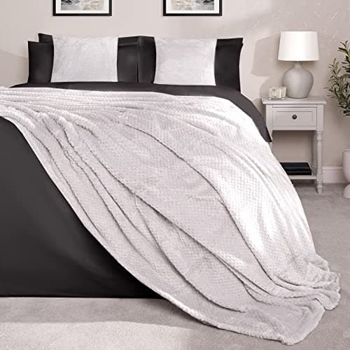 Dreamscene Throws for Sofas Large, Soft Cosy Warm Honeycomb Waffle Mink Fleece Blanket for Bed Settee Faux Fur Throw Fluffy King Size Blanket Travel Sofa Throw, Silver Grey - 200 x 240cm — view 2