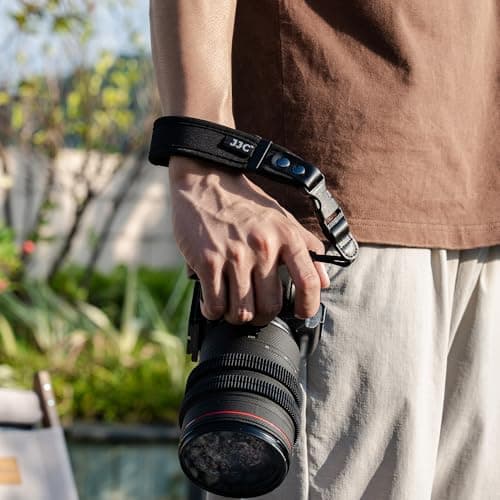 Neoprene Camera Wrist Strap with Quick Release Camera Hand Strap for Canon R5 R6 M200 M100 M50 M10 M6 750D 800D 200D R RP Sony A6600 A6100 A6500 A7R3 Nikon D7500 D5600 D3500 D3400 Z7 Z6 DSLR SLR Strap — view 4