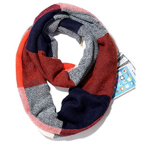 LA HAUTE Women's Checkered Infinity Loop Scarf with Zipper Pocket Secret Hidden Pocket Travel Cashmere Snood Shawl — view 2