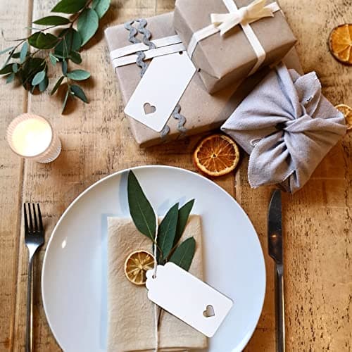 G2PLUS White Gift Tag with Heart: 50PCS Blank Paper Tags with String, 4.5cm x 9.5cm Large Gift Labels for Wedding Favors, Presents, 300g/m² — view 6