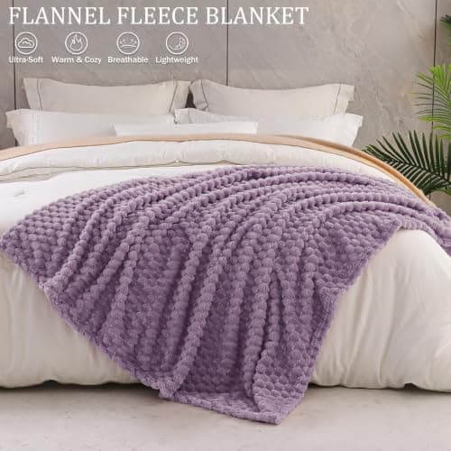 Exclusivo Mezcla Large 3D Fleece Blanket for Sofa, Couch, Grayish Purple — view 3