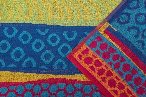 Adore Jacquard Cotton Rich Beach Towel 75 x 150cm - Geometric Multicolour — view 6