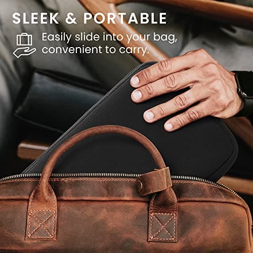 kwmobile Neoprene Pouch Compatible with 8"-8,4" Tablet - Universal Sleeve Case Cover with Zipper for Tablet - Black — view 5
