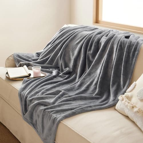 Bedsure Fleece Throw Blanket for Sofa - Flannel, Silver Grey, 130x150 cm — view 5