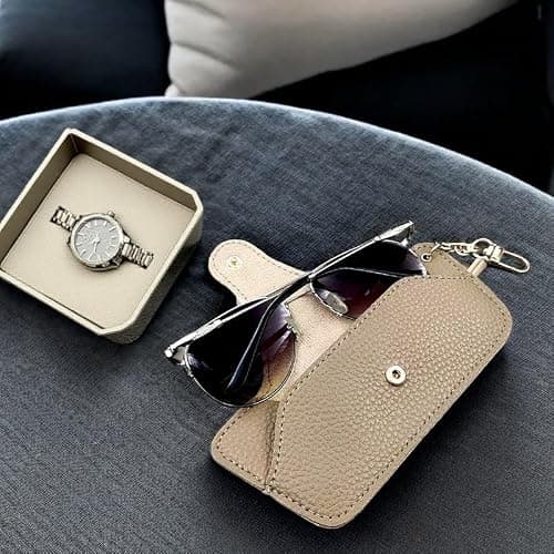 JiaaOne 2Pcs Slim Glasses Case -Leather Glasses Case with Keychain for Bags, Sunglasses Case for Women Men, Travel Business Gift (Black & Khaki) — view 5