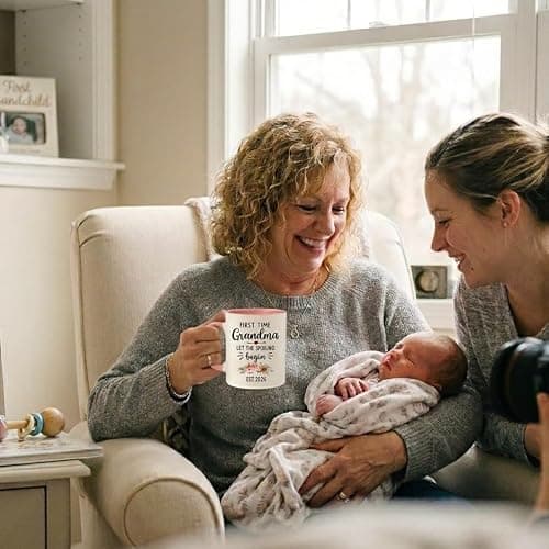 KREATIVE First Time Grandma Mug 2026 - New Grandmother Gift for Women - Pregnancy Reveal Announcement Coffee Cup - Pink Two-Tone Ceramic Tea Mug - Birthday Present for Nan Granny — view 5