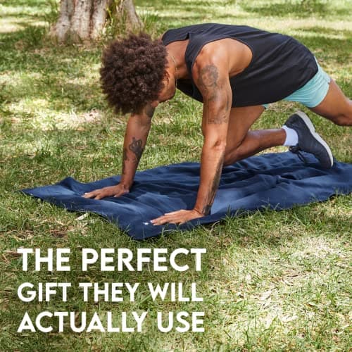 Dock & Bay Beach Towel - Quick Dry, Sand Free - Compact, Lightweight - 100% Recycled - Includes Bag - Essential - Deep Sea Navy - Large (160x90cm, 63x35") — view 2