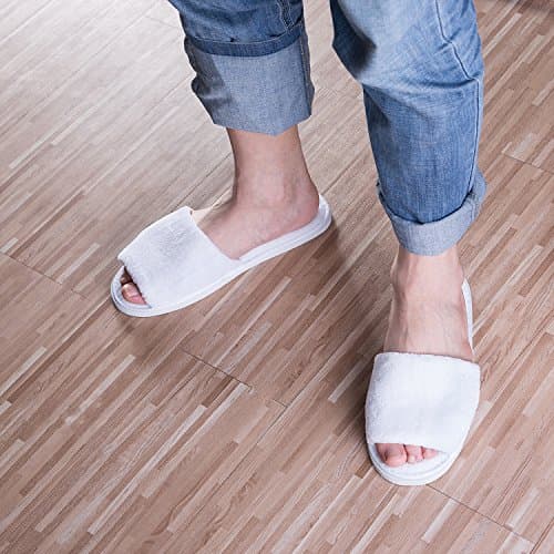 Echoapple Two Size Fit Most Slippers - 5 Pairs of Deluxe Open Toe Disposable Slippers for Spa, Party Guest, Hotel and Travel (6/7.5 UK, White) — view 2