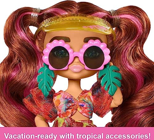 Barbie Extra Minis Travel Doll with Beach Fashion, Barbie Extra Fly Small Doll, Tropical Outfit with Accessories, HPB18 — view 4