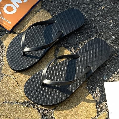 JoWebb Quick-Dry Unisex Flip Flops for Adults - Beach Pool Shoes with Non-Slip Sole | Lightweight Summer Sandals for Women Men Outdoor Swimming — view 3