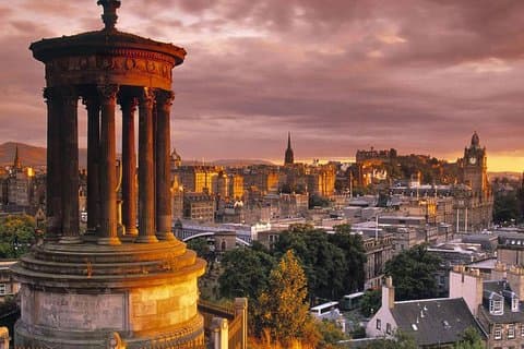 Visita Guiada a Pie por Edimburgo en español