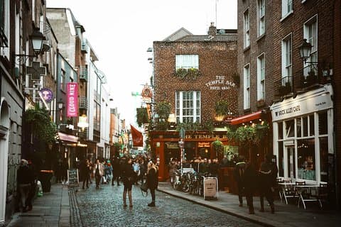 Explore Dublin in 60 minutes with a Local