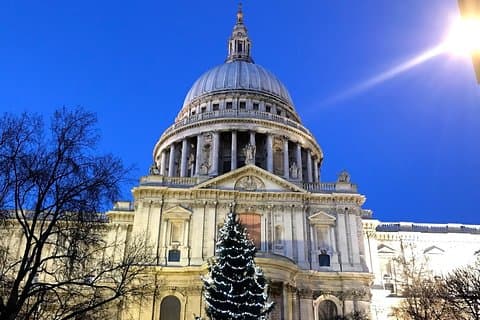 2 Day Stay Package Tour in London with English Host Families