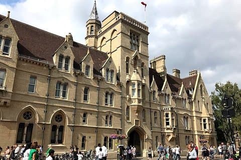 Footsteps of Harry Potter in Oxford